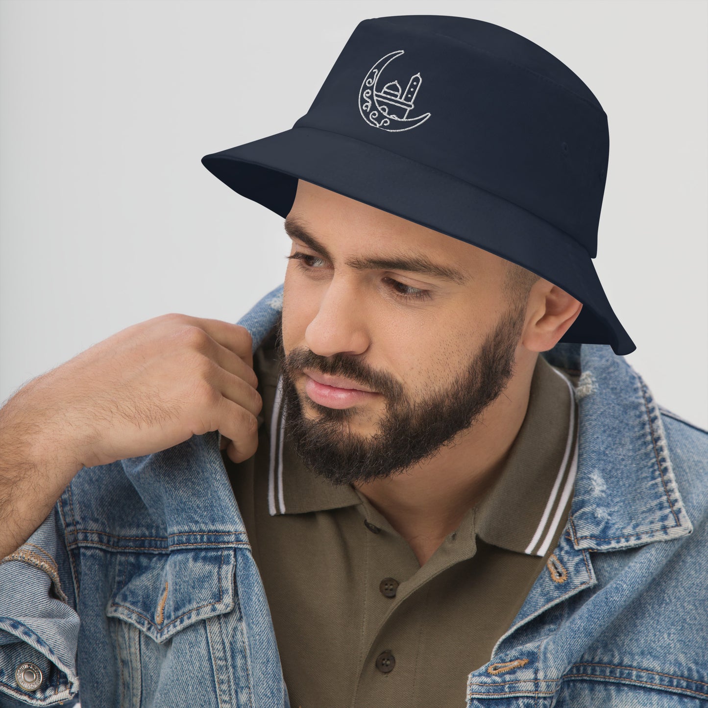 BUCKET HAT