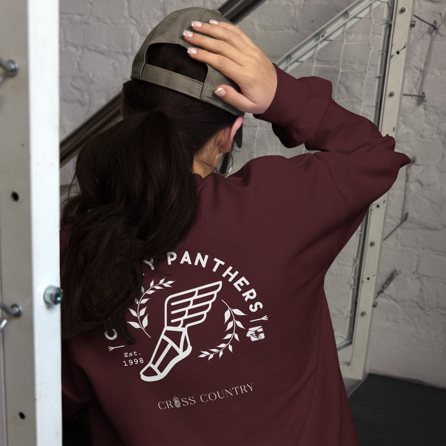 CENTURY XC PINEAPPLE EMBROIDERY CREWNECK