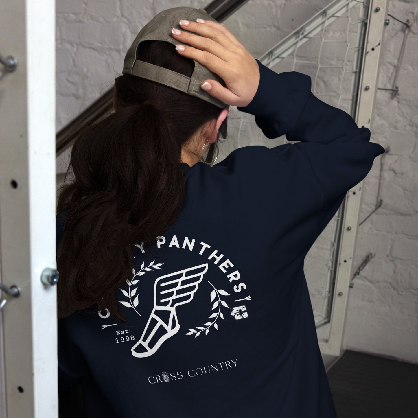 CENTURY XC PINEAPPLE EMBROIDERY CREWNECK